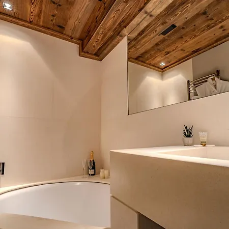 Chalet Stylish 3br With Mountain View - 8 Guests, Rochebrune,